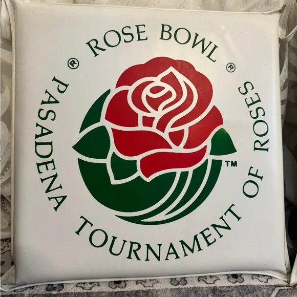 Rose Bowl Tournament of Roses Seat Cushions - Picture 12 of 15